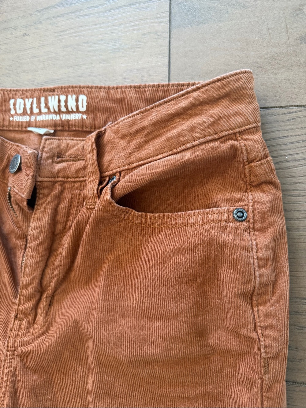 Idyllwind Rust Orange Corduroy Flare Pants - Picture 11 of 12